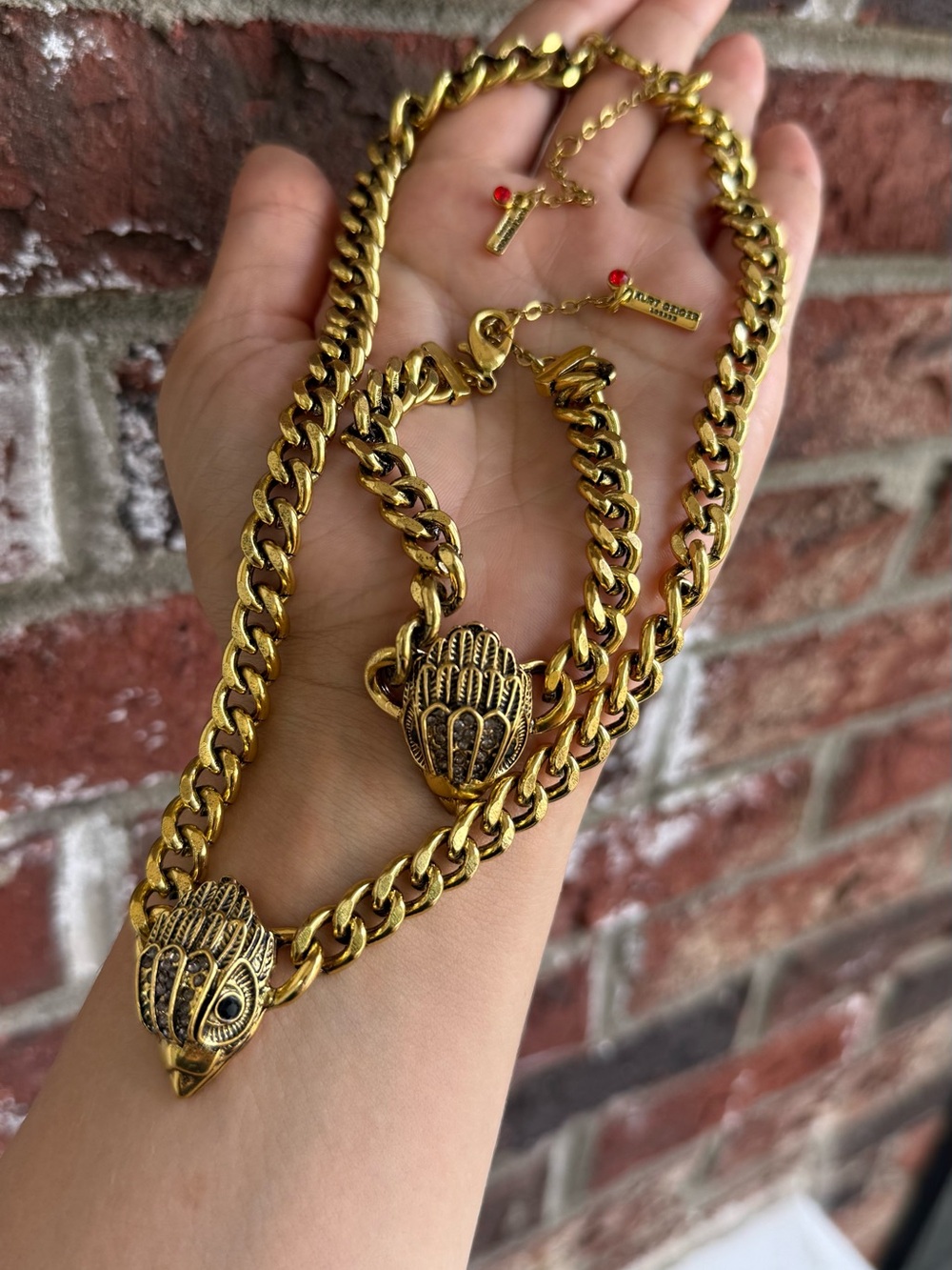 Antique gold eagle head necklace & bracelet set - Picture 8 of 17